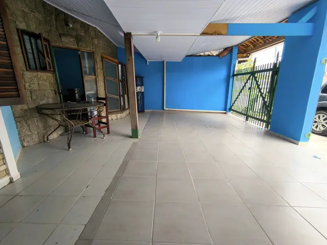 Casa à venda no Jardim Britânia - Caraguatatuba / SP - Cod. CA2265