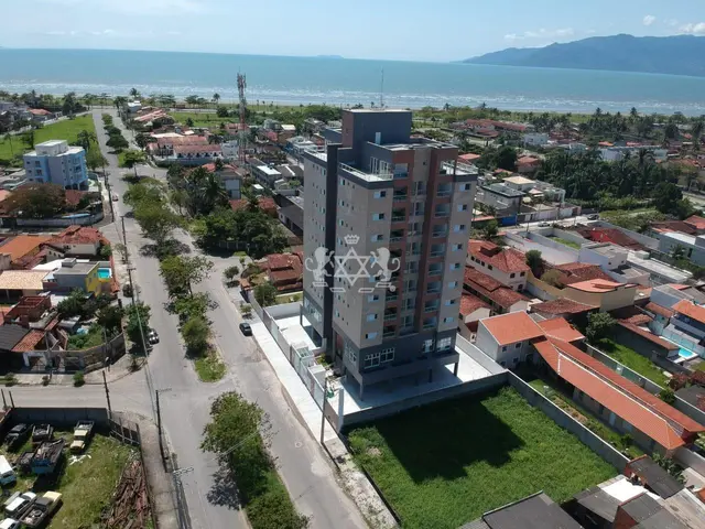 Apartamento à venda no Jardim Britânia - Caraguatatuba / SP - Cod. CO0013