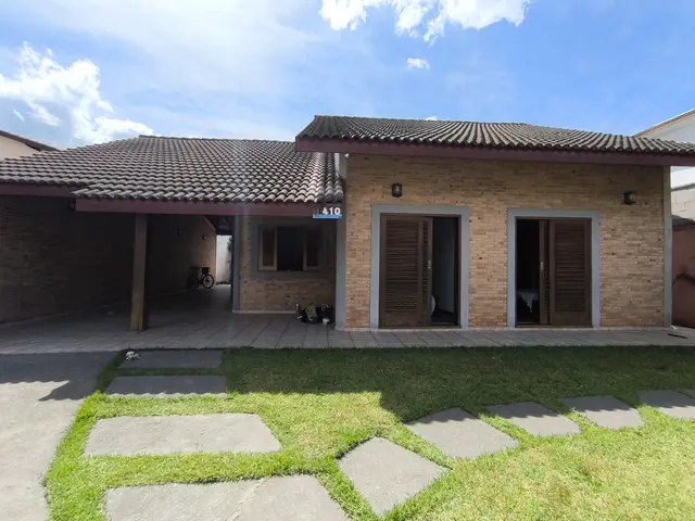 Casa à venda no Indaiá - Caraguatatuba / SP - Cod. CA0111