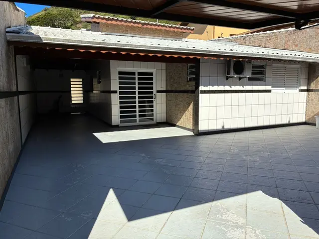 Casa à venda no Sumaré - Caraguatatuba / SP - Cod. CA2278