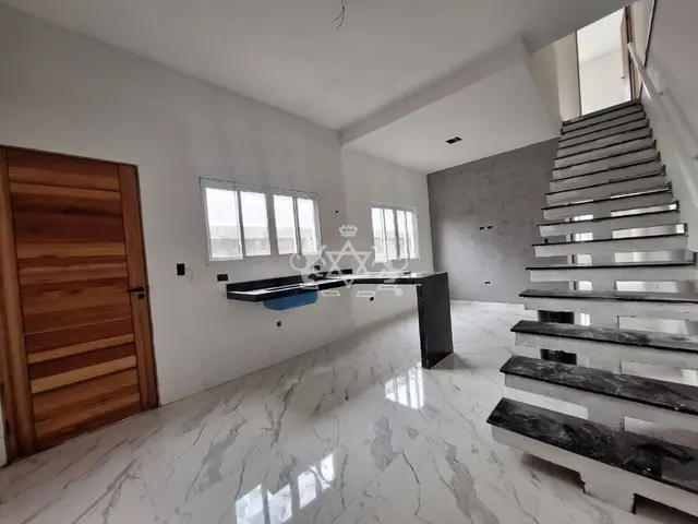 Casa à venda no Golfinho - Caraguatatuba / SP - Cod. CA0118