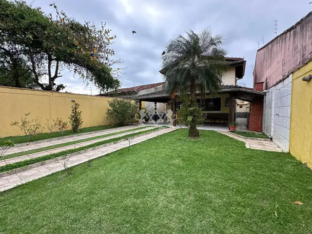 Sobrado à venda na Martim de Sá - Caraguatatuba / SP - Cod. SO0170