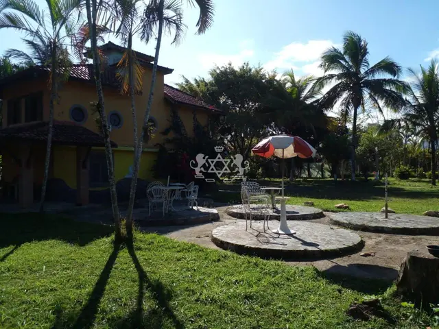 Prédio comercial à venda no Jardim Brasil - Caraguatatuba / SP - Cod. PR0007