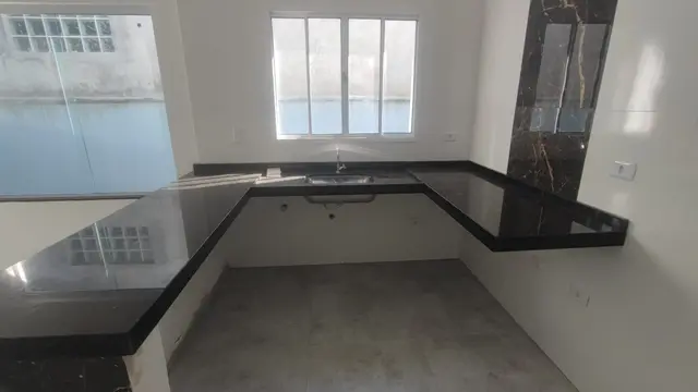 Casa à venda no Jardim das Palmeiras - Caraguatatuba / SP - Cod. CA2259 — foto 6
