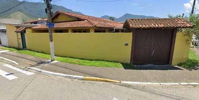 Casa à venda no Canto do Mar - São Sebastião / SP - Cod. CA0406
