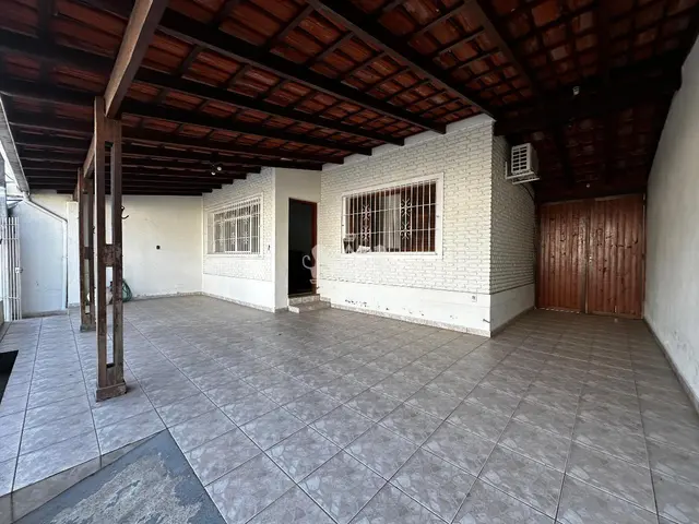 Casa à venda no Centro - Caraguatatuba / SP - Cod. CA0103 — foto 3
