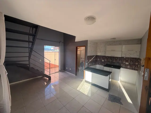 Flat à venda no Centro - Caraguatatuba / SP - Cod. FL0006 — foto 1