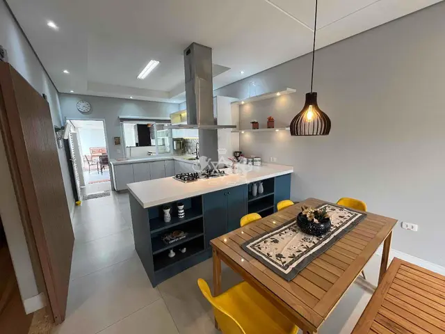 Casa à venda na Estrela D'Alva - Caraguatatuba / SP - Cod. CA1623