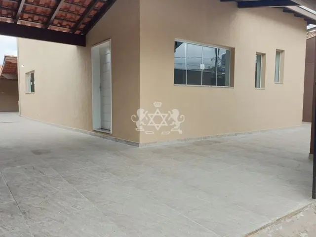 Sobrado à venda no Indaiá - Caraguatatuba / SP - Cod. SO0004