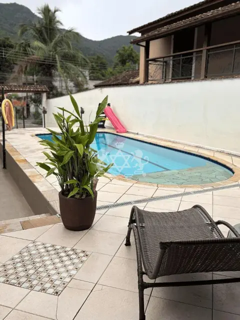 Casa à venda no São Francisco da Praia - São Sebastião / SP - Cod. CA0392