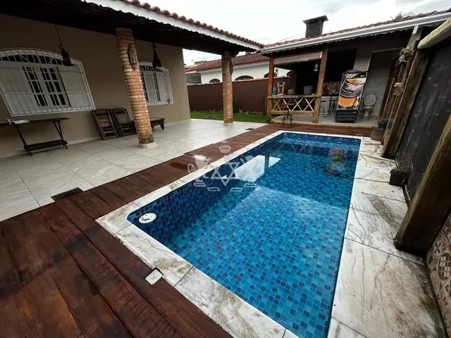 Casa à venda no Jardim Aruan - Caraguatatuba / SP - Cod. CA1109