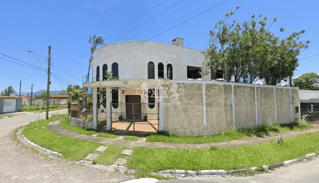 Casa à venda no Pontal de Santa Marina - Caraguatatuba / SP - Cod. CA0176