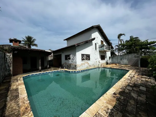 Sobrado à venda no Massaguaçu - Caraguatatuba / SP - Cod. SO0042