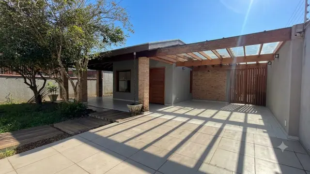 Casa à venda no Indaiá - Caraguatatuba / SP - Cod. CA2272