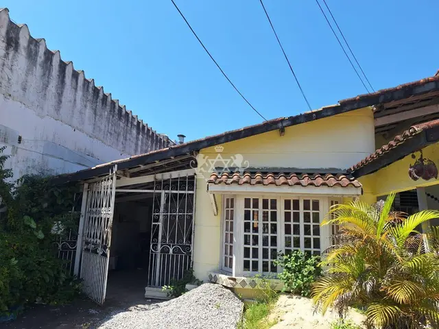 Casa à venda no Sumaré - Caraguatatuba / SP - Cod. CA0302 — foto 2