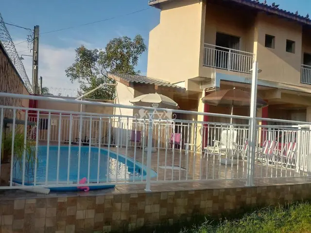 Casa à venda no Aruan - Caraguatatuba / SP - Cod. CA0262