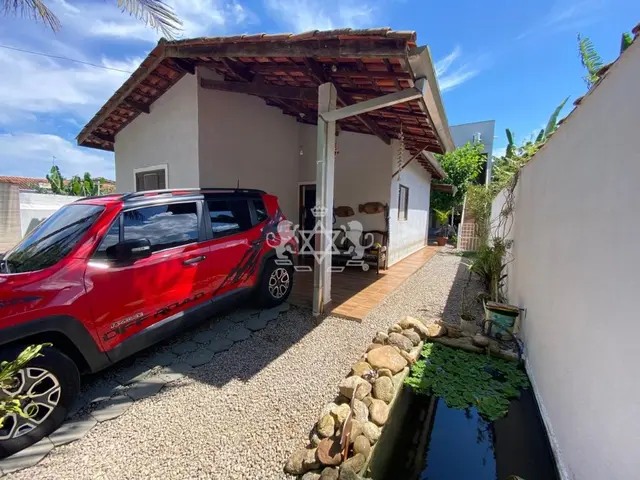 Casa à venda no Massaguaçu - Caraguatatuba / SP - Cod. CA0110