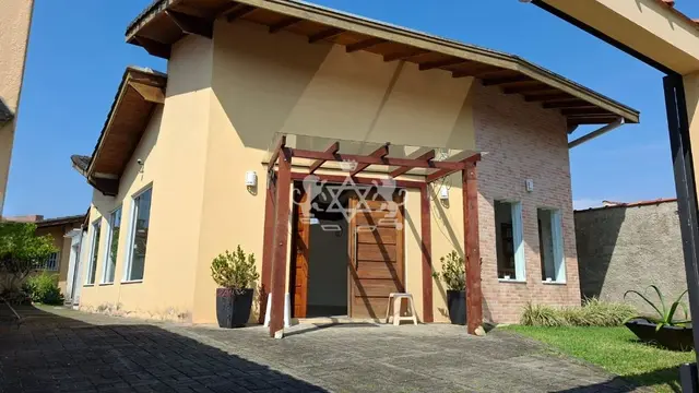 Casa à venda na Martim de Sá - Caraguatatuba / SP - Cod. CA0399