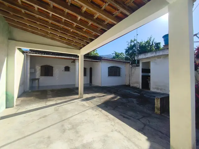 Casa à venda na Vila Balneário Santa Martha - Caraguatatuba / SP - Cod. CA2235